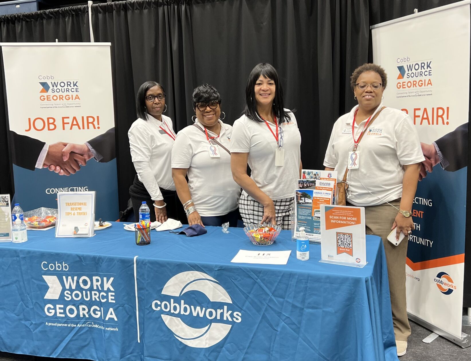 051822_MDJ_ActsofKindnessPart11_UMC8_WorkSourceImsideBooth.jpg